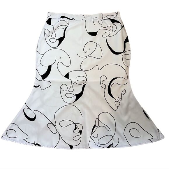 SHEIN Curve drama face print skirt back zipper half lined flared bottom Size 1X - Picture 1 of 11